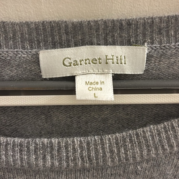 Lightweight cotton Garnet Hill cashmere sweater - Picture 2 of 5